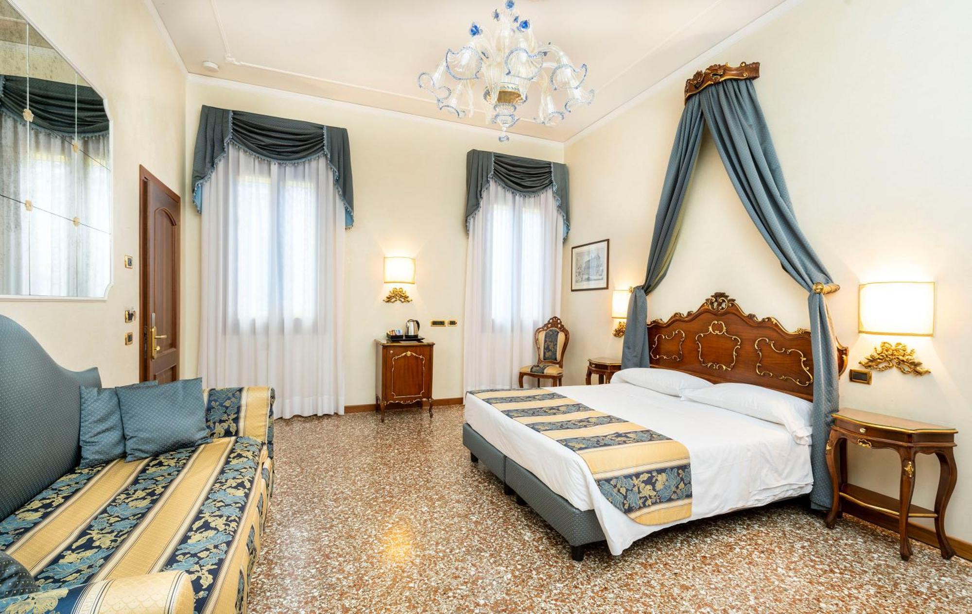 Torino 3* Venise